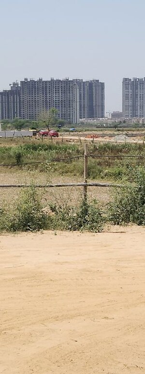 Plot Area in  Plot at Sector 18 Yamuna Expressway – for Sale