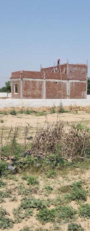  Plot – Nearby View at Sector 18 Yamuna Expressway - for Sale