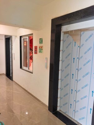 Room in 1.5 BHK Apartment at Alliance Fortuna Blue, Lower Parel – for Sale