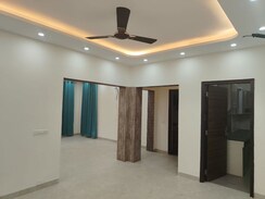 3.5 BHK + Pooja Room,Servant Room,Study Room,Extra Room,Basement,Store Room Apartment For Rent in DLF Park Place