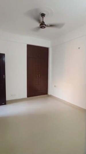 Room in 2 BHK Apartment at Amrapali Village ii, Nyay Khand – for Sale