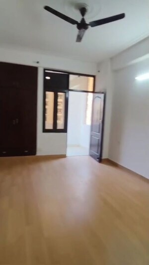 Room in 2 BHK Apartment at Amrapali Village ii, Nyay Khand – for Sale