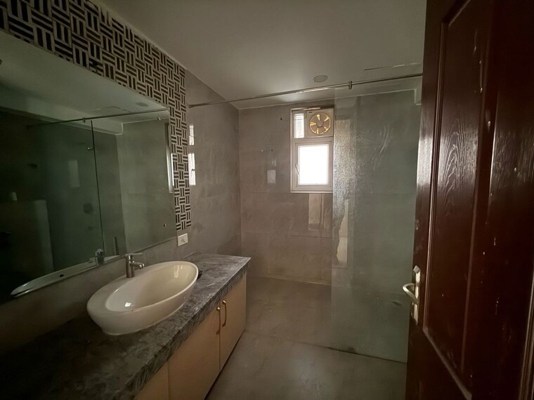 Bathroom, 3c-lotus-300 3.5 Bedroom 3942 Sq.Ft. Apartment In Sector 107 Noida 10359764