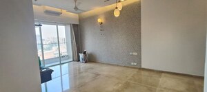 Room in 2 BHK Apartment at Kalpataru Radiance, Goregaon West – for Rent