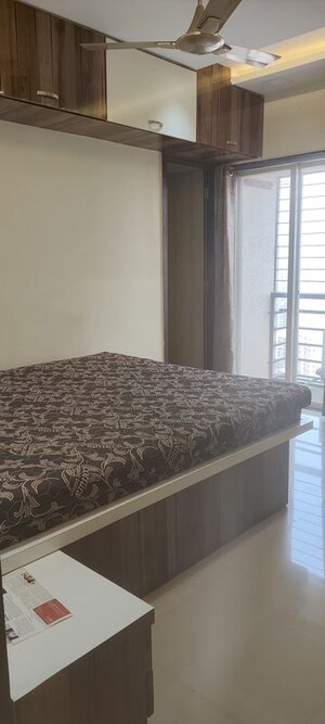 Bedroom in 3 BHK Apartment at DB Parkwoods, Kasarvadavali – for Rent