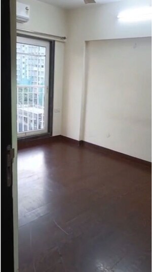 Bedroom in 2 BHK Apartment at Chembur – for Rent