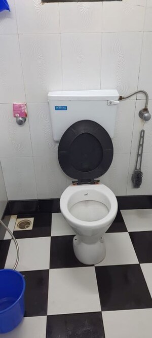 Bathroom in 1 BHK Apartment at Bandra West – for Rent