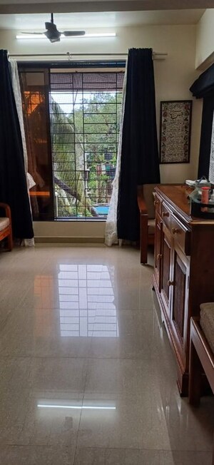 Balcony in 1 BHK Apartment at Bandra West – for Rent