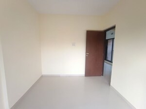 Room in 2 BHK Apartment at Avkar Happy Homes CHS Ltd, Borivali West – for Rent