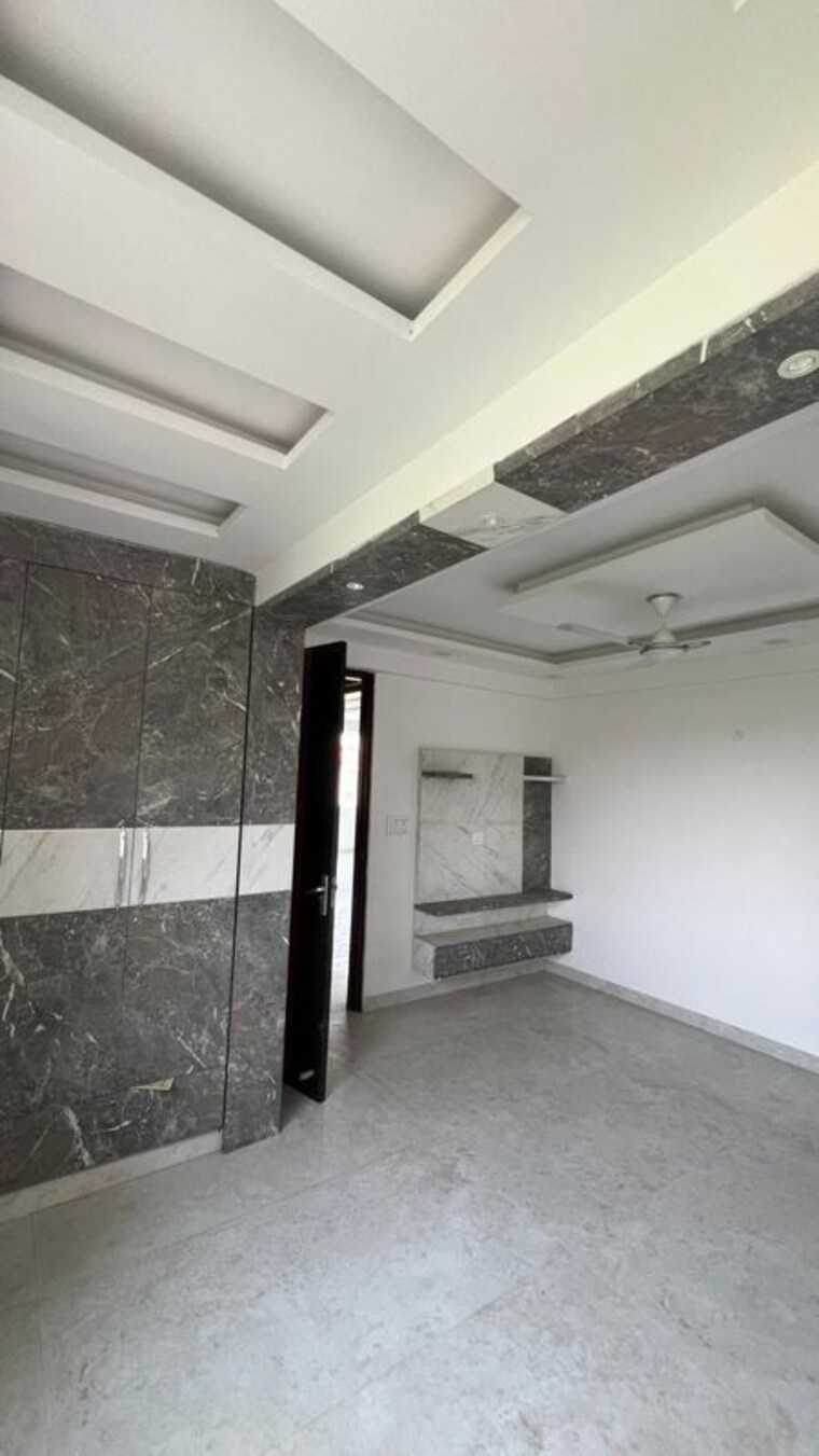 undefined, jawahar nagar 3 Bedroom 2100 Sq.Ft. Apartment In Jawahar Nagar Delhi 10357660