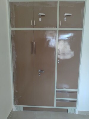 Furnished Amenities in 3 BHK Apartment at Maxxus Elanza, International Airport Road – for Rent