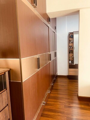 Kitchen in 3.5 BHK Apartment at Wave Amore, Sector 32 – for Rent