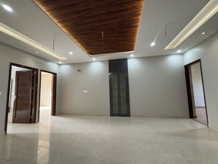 Living Room, sector 21 3 Bedroom 2100 Sq.Ft. Builder Floor In Sector 21 Panchkula 10359870
