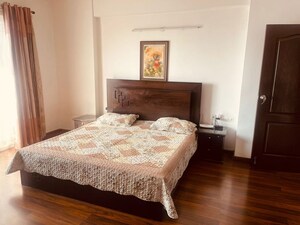 Bedroom in 4 BHK Apartment at Wave Amore, Sector 32 – for Rent
