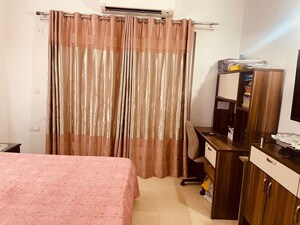 Living Room in 4 BHK Apartment at Wave Amore, Sector 32 – for Rent