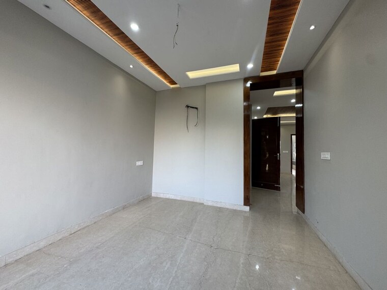 Room, sector 21 3 Bedroom 2100 Sq.Ft. Builder Floor In Sector 21 Panchkula 10359914