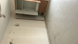 Furnished Amenities in 2 BHK Apartment at Unitech Uniworld Gardens 2, Sector 47 – for Sale