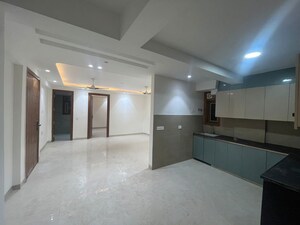 Living Room in 3 BHK Apartment at Mandi – for Rent