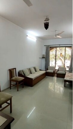 2 BHK Apartment For Rent in Chembur