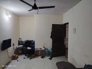 Bedroom in 1 BHK Apartment at Thane West – for Sale