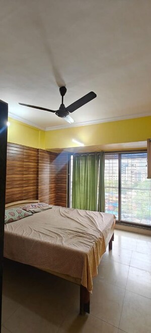 Bedroom in 1 BHK Apartment at Bandra West – for Rent