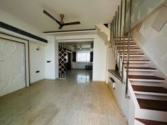 3.5 BHK + Pooja Room,Servant Room,Study Room,Extra Room,Basement,Store Room Penthouse For Rent in Mahagun Mezzaria