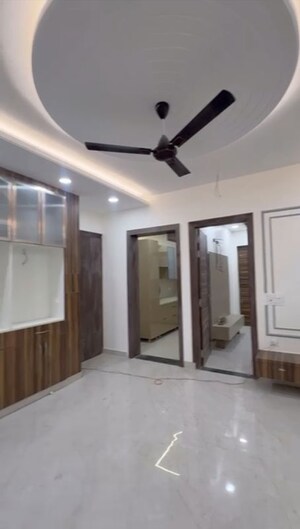 Building Lobby in 3 BHK Builder Floor at RPS Palm Drive, Sector 88 – for Sale