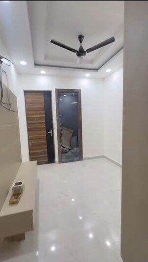 Furnished Amenities in 3 BHK Builder Floor at RPS Palm Drive, Sector 88 – for Sale