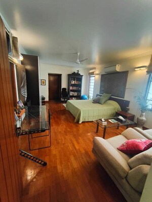 Living Room in 5 BHK Villa at Khizrabad – for Sale