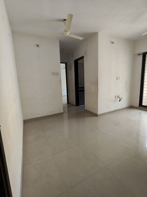 Room in 1 BHK Apartment at Arkade Art, Mira Road – for Sale