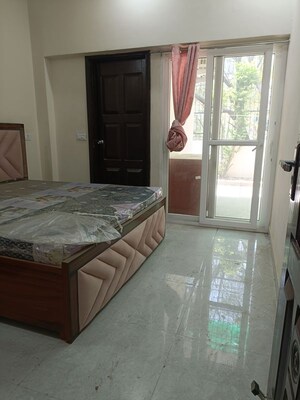 Bedroom in 3 BHK Builder Floor at Sector 52 – for Rent