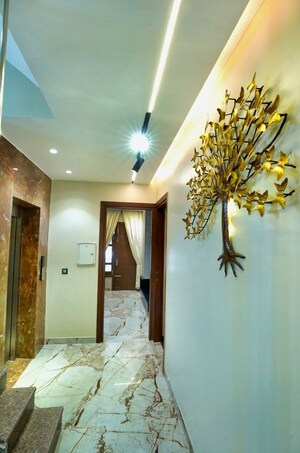 Furnished Amenities in 5 BHK Villa at Nabha – for Sale