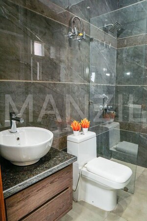 Bathroom in 5 BHK Villa at Nabha – for Sale