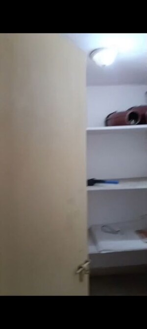 Furnished Amenities in 2 BHK Apartment at Alaknanda – for Rent