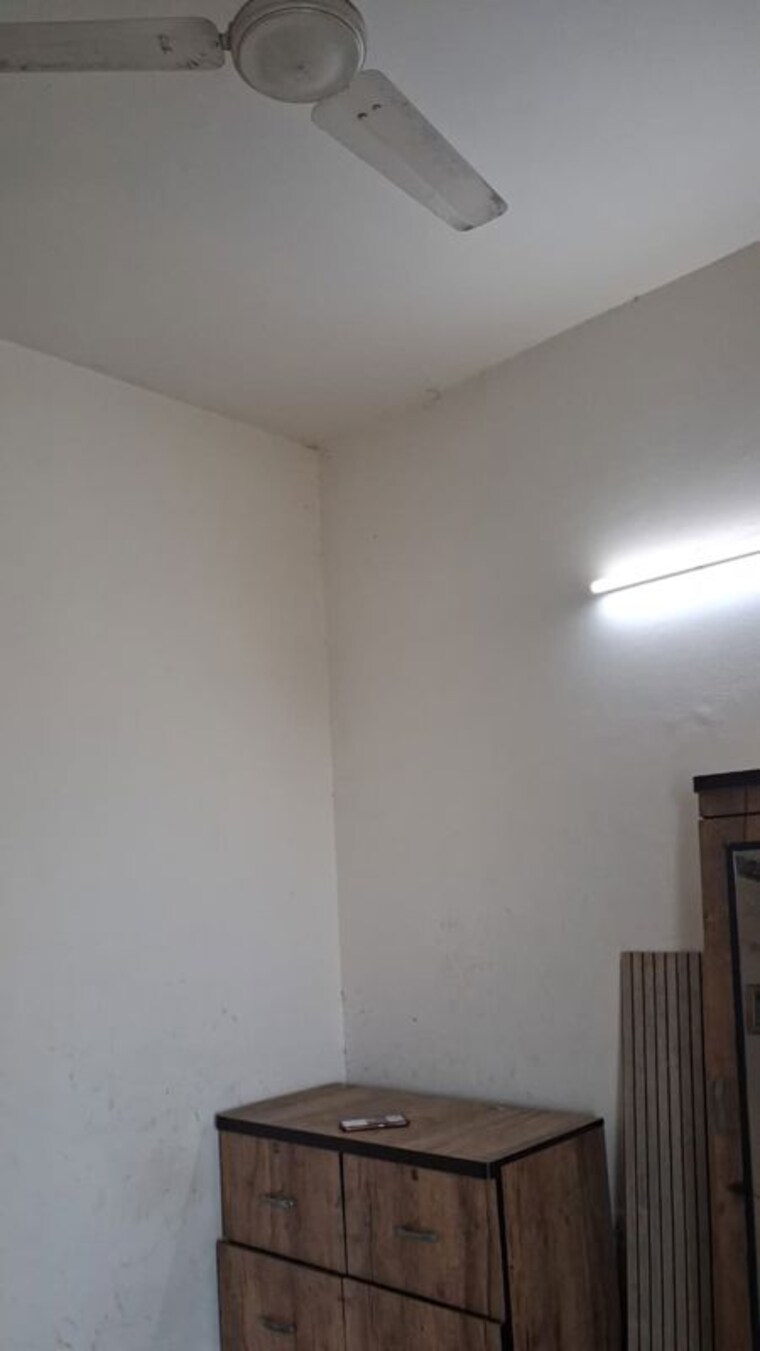Room, vihaan-greens 3 Bedroom 1350 Sq.Mt. Apartment In Sector 1 Greater Noida Greater Noida 10360008