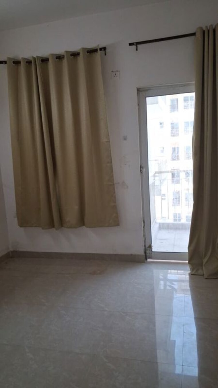 Room, vihaan-greens 3 Bedroom 1350 Sq.Mt. Apartment In Sector 1 Greater Noida Greater Noida 10360008