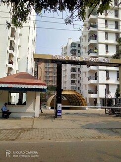 3 BHK + Servant Room Apartment For Rent in Vasundhara Sector 5