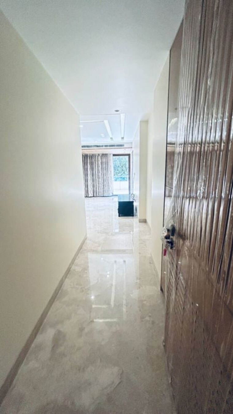 Balcony, anand niketan 6 Bedroom 300 Sq.Yd. Villa In Anand Niketan Delhi 10359971