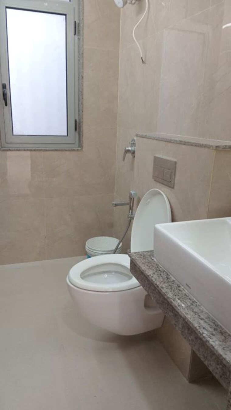 Bathroom, sunteck-city-avenue-4 3 Bedroom 1296 Sq.Ft. Apartment In Goregaon West Mumbai 10360057