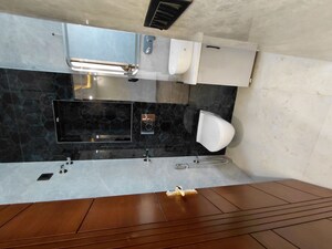 Bathroom in 3 BHK Builder Floor at BPTP Parkland Pride, Sector 77 – for Sale