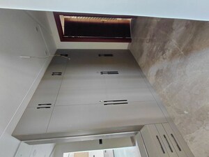 Furnished Amenities in 3 BHK Builder Floor at BPTP Parkland Pride, Sector 77 – for Sale