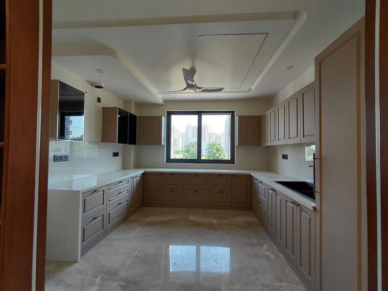 Kitchen, bptp-parkland-pride 3 Bedroom 250 Sq.Yd. Builder Floor In Sector 77 Faridabad 10360051