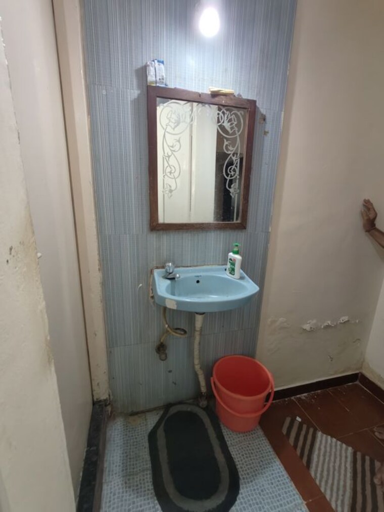 Bathroom, kamgar putala vasahat 1 Bedroom 550 Sq.Ft. Villa In Kamgar Putala Vasahat Pune 10360073
