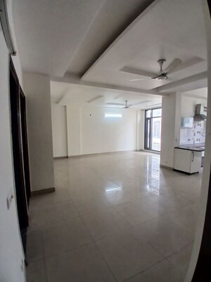 Room in 3 BHK Apartment at MD Leafstone Apartments, Patiala Road – for Sale