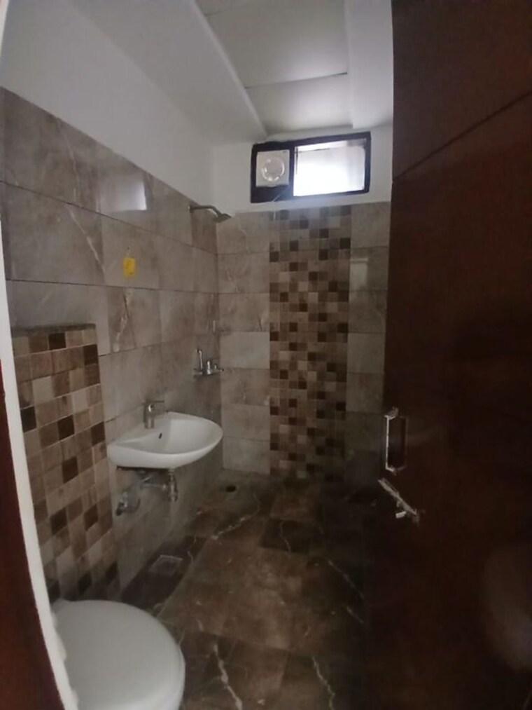 Bathroom, md-leafstone-apartments 3 Bedroom 1530 Sq.Ft. Apartment In Patiala Road Zirakpur 10360066