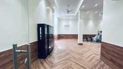 6 BHK + Pooja Room,Servant Room,Study Room,Extra Room,Basement,Store Room Villa For Sale in Maharani Bagh
