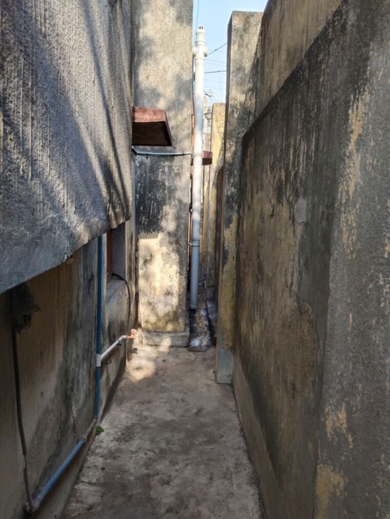 undefined, dakshindari Commercial Land 4000 Sq.Ft. In Dakshindari Kolkata 10311909