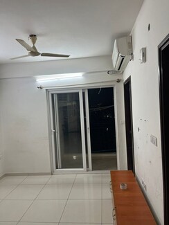 2 BHK Apartment For Rent in Provident Neora