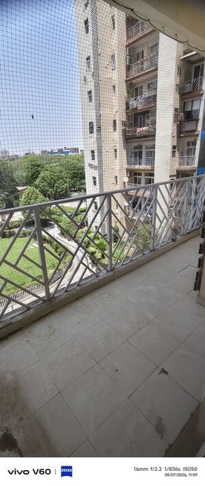 Balcony in 3 BHK Apartment at Amrapali Eden Park, Sector 50 – for Rent
