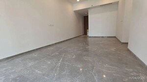 Room in 3 BHK Apartment at Prestige Jasdan Classic, Mahalaxmi – for Rent